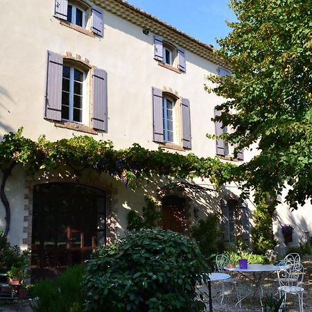 Chambres D Hotes De Charme Dans Mas La Souvine Du 17Eme, Chambres Climatisees Bédarrides Buitenkant foto